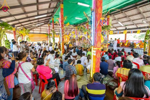 พิธีทอดกฐินสามัคคีทั่วไทย 5,000 วัด โดยคณะศิษยานุศิษย์วัดพระธรรมกาย น้อมบูชาธรรม 78 ปี หลวงพ่อธัมมชโย  วันอังคารที่ 8 พฤศจิกายน พ.ศ. 2565  ณ วัดโปรยฝน อ.หนองเสือ จ.ปทุมธานี