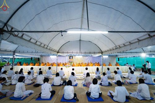 ภาพ No.69954:พิธีถวายภัตตาหารเป็นสังฆทาน แด่คณะพระธรรมยาตราฯ ในโครงการธรรมยาตราฯ ปีที่ 11 ณ อนุสรณ์สถานมหาวิหารพระมงคลเทพมุนี อ.สองพี่น้อง จ.สุพรรณบุรี วันที่ 10 มกราคม พ.ศ. 2566