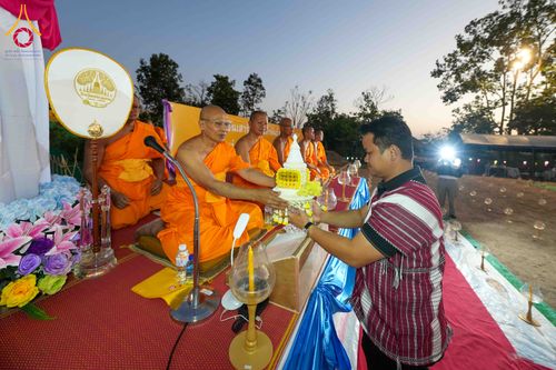 ภาพ No.309074:วันศุกร์ที่ 6 กุมภาพันธ์ พ.ศ.2569 พิธีจุดประทีปโคมลาน ปล่อยโคมลอยถวายเป็นพุทธบูชา  ณ ลานธรรมเจดีย์วัดทุ่งเจริญธรรม อ.อมก๋อย จ.เชียงใหม่