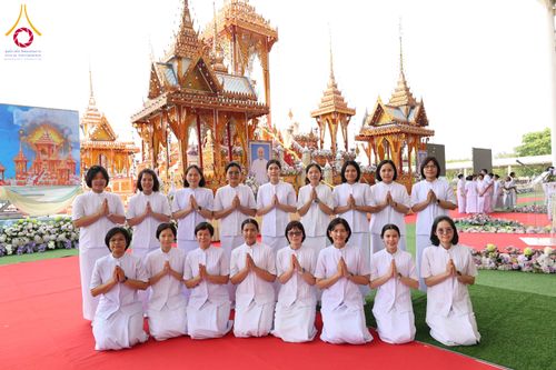 ภาพ No.316442:วันอาทิตย์ที่ 29 มีนาคม พ.ศ. 2569 พิธีทอดผ้าบังสุกุลและพิธีชำระร่าง โยมพ่อณรงค์ จินตมากุล  สิริอายุ 99 ปี 11 เดือน โยมบิดา พระครูปลัดรัตนวีรวัฒน์ (รังสฤษดิ์ อิทฺธิจินตโก) ที่ปรึกษาเจ้าคณะจังหวัดปทุมธานี เจ้าอาวาสวัดพระธรรมกาย  ณ ฌาปนสถานชั่วคราว ทางเข้า 