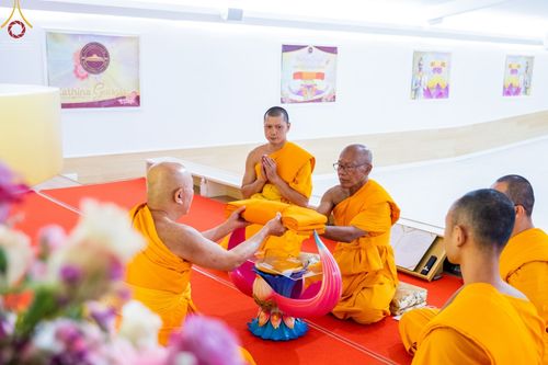 ภาพ No.63933:พิธีทอดกฐินสามัคคี ประจำปีพุทธศักราช 2565 ณ วัดพระธรรมกายจอร์เจีย ประเทศสหรัฐอเมริกา วันอาทิตย์ที่  23  ตุลาคม  พ.ศ. 2565