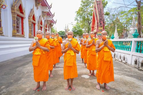 ภาพ No.66069:พิธีอุปสมบทวัดใหม่นพรัตน์ อ.สองพี่น้อง จ.สุพรรณบุรี รับบุญจัดงานโดยสำนักการศึกษา เมื่อวันที่ 7 ธันวาคม พ.ศ. 2565