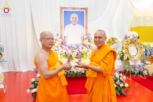 ภาพ No.316169:วันเสาร์ที่ 28 มีนาคม พ.ศ. 2569 พิธีบำเพ็ญกุศล คุณพ่อณรงค์ จินตมากุล  สิริอายุ 99 ปี 11 เดือน โยมบิดา พระครูปลัดรัตนวีรวัฒน์ (รังสฤษดิ์ อิทฺธิจินตโก) ที่ปรึกษาเจ้าคณะจังหวัดปทุมธานี เจ้าอาวาสวัดพระธรรมกาย  ณ ห้องปลูกศรัทธา 2 วัดพระธรรมกาย ปทุมธานี