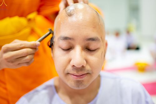 ภาพ No.319329:วันเสาร์ที่ 4 เมษายน พ.ศ.2569 พิธีปลงผมนาคธรรมทายาท โครงการอุปสมบทหมู่ธรรมทายาท ระดับอุดมศึกษา รุ่นที่ 53 ภาคฤดูร้อน ณ มหารัตนวิหารคด 13 วัดพระธรรมกาย