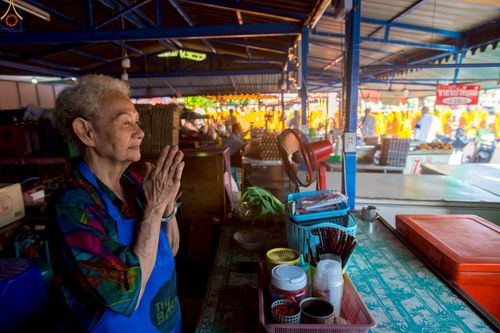 ภาพ No.248826:วันที่ 20 กันยายน พ.ศ. 2568 พิธีอัญเชิญรูปหล่อหลวงปู่วัดปากน้ำ ภาษีเจริญ จากวัดมงคลนิมิตร พระอารามหลวง เพื่อประดิษฐาน ณ วิหารพระมงคลเทพมุนี (สด จนฺทสโร)  ศูนย์ปฏิบัติธรรมภูเก็ต จ.ภูเก็ต