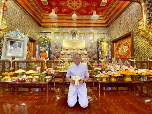 ภาพ No.223256:วันที่ 2 -10 พฤษภาคม พ.ศ. 2568 พิธีตัดปอยผม ปลงผม พิธีขอขมาลาอุปสมบทอุทิศชีวิต ของอุบาสก พิสิทธิ์ หมื่นแกล้ว  ณ วัดพระธรรมกาย