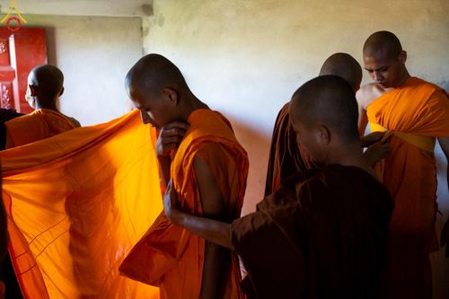 ภาพ No.130385:Photo Story ปฐมบรรพชาชาวพุทธมาร์มา Episode 3/5 วันที่ 9 กุมภาพันธ์ พ.ศ. 2567 ในโครงการบรรพชาสามเณร ครั้งแรกของชาวพุทธมาร์มา บังกลาเทศ ณ วัดธัมจักร อรัญกุฏิ เมืองรัมการ์ คาร์กาชารี บังกลาเทศ