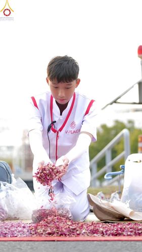 ภาพ No.121453:V.21 ลุยต่อ การเตรียมงาน เก็บงาน การรับบุญของเจ้าหน้าที่หน่วยงานต่างๆ เพื่อโครงการธรรมยาตรา กตัญญูบูชามหาปูชนียาจารย์ พระมงคลเทพมุนี (สด จนฺทสโร) พระผู้ปราบมาร อนุสรณ์สถาน 7 แห่ง ปีที่ 12 ระหว่างวันที่ 2 - 31 มกราคม พ.ศ.2567