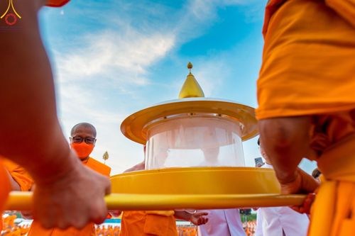 ภาพ No.129452:พิธีประดิษฐานพระบรมสารีริกธาตุ ณ มหารัตนะเจดีย์สิริปทุมสวรรค์ ศูนย์ปฏิบัติธรรมภาคใต้ อ.บางกล่ำ จ.สงขลา วันที่ 10 มีนาคม พ.ศ.2567