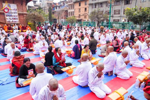 ภาพ No.129818:พิธีตัดปอยผมและแห่นาคธรรมทายาท ในโครงการบรรพชา 1,250 รูป ณ แดนประสูติ สวนลุมพินี ประเทศเนปาล วันที่ 2 มีนาคม พ.ศ. 2567