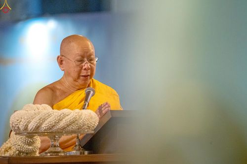 ภาพ No.244316:วันที่ 7 กันยายน พ.ศ. 2568 พิธีจุดประทีป วันครูผู้ค้นพบวิชชาธรรมกาย ณ ลานธรรมฯ และวิหารคด วัดพระธรรมกาย