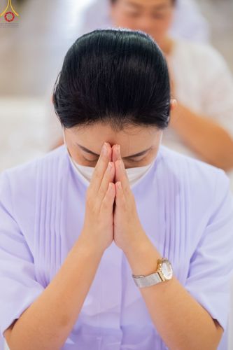 ภาพ No.89546:พิธีตักบาตร ข้าวสารอาหารแห้ง พิธีบูชาข้าวพระ และพิธีจุดเทียนใจ ไฟนิรันดร์  อนันตชัย ณ สภาธรรมกายสากล วัดพระธรรมกาย วันอาทิตย์ที่ 1 ตุลาคม พ.ศ. 2566