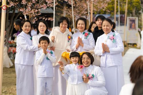 ภาพ No.132282:พิธีประดิษฐานยอดอุโบสถ บูชาธรรม 80 ปี หลวงพ่อธัมมชโย ณ วัดพระธรรมกายโทชิหงิ ประเทศญี่ปุ่น วันอาทิตย์ที่ 24 มีนาคม พ.ศ. 2567