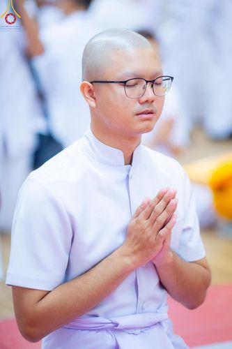 ภาพ No.217057:วันเสาร์ที่ 12 เมษายน พ.ศ. 2568 พิธีเวียนประทักษิณรอบพระมหาธรรมกายเจดีย์  พิธีวันทาเจดีย์ พิธีขอขมาและมอบผ้าไตร ในโครงการอุปสมบทหมู่ บูชาธรรมหลวงพ่อธัมมชโย, โครงการธรรมทายาท ระดับอุดมศึกษา รุ่นที่ 52 ,  โครงการบวชพระนานาชาติ AEC & WAB CEO รุ่นที่ 4 , ณ ว