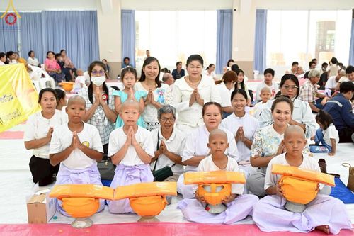 ภาพ No.213889:วันเสาร์ที่ 29 มีนาคม พ.ศ. 2568 พิธีตัดปอยผม ขอขมาผู้ปกครอง มอบบาตร-ผ้าไตร และพิธีบรรพชาสามเณร ณ ศูนย์ปฏิบัติธรรมจังหวัดระยอง (บ้านช่องลม) ต.บางบุตร อ.บ้านค่าย จ.ระยอง