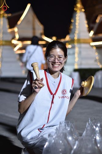 ภาพ No.205559:V.53 สารพัดV สารพัดดี ที่วัดโบสถ์บน ในโครงการธรรมยาตรา กตัญญูบูชา มหาปูชนียาจารย์ พระมงคลเทพมุนี(สด จนฺทสโร) พระผู้ปราบมาร อนุสรณ์สถาน 7 แห่ง ปีที่ 13 ระหว่างวันที่ 2-31 มกราคม พ.ศ. 2568