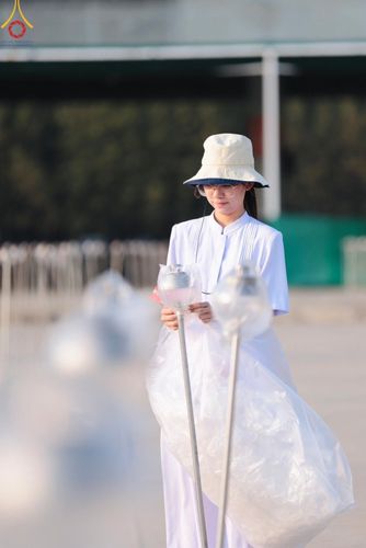 ภาพ No.125471:V.27 มาฆะ สาธุ  การรับบุญเตรียมงาน ปฎิบัติงาน เก็บงาน ของเจ้าหน้าที่หน่วยงานต่างๆ เพื่อวันมาฆบูชา วันเสาร์ที่ 24 กุมภาพันธ์  พ.ศ. 2567 ณ วัดพระธรรมกาย จ.ปทุมธานี