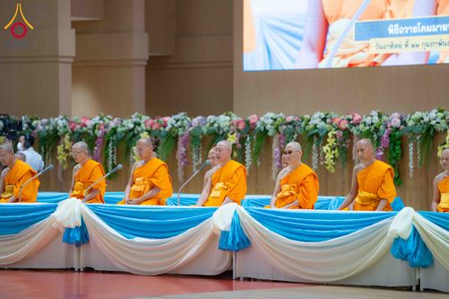 ภาพ No.310657:วันอาทิตย์ที่ 22 กุมภาพันธ์ พ.ศ. 2569 พิธีถวายโคมมาฆประทีป ณ ห้องแก้วสารพัดนึก 2 วัดพระธรรมกาย จ.ปทุมธานี