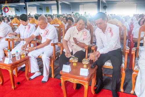 ภาพ No.295689:วันที่ 15 มกราคม พ.ศ. 2569 พิธีทอดผ้าป่าทำนุบำรุงศาสนสถาน ณ วัดโบสถ์บน ต.บางคูเวียง จ.นนทบุรี อนุสรณ์สถานลำดับที่ 4 สถานที่เกิดด้วยกายธรรม ในโครงการธรรมยาตรา กตัญญูบูชา มหาปูชนียาจารย์ พระมงคลเทพมุนี(สด จนฺทสโร) พระผู้ปราบมาร อนุสรณ์สถาน 7 แห่ง ปีที่ 14