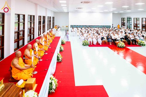 ภาพ No.314537:วันศุกร์ที่ 20 มีนาคม พ.ศ. 2569 พิธีบำเพ็ญกุศล คุณพ่อณรงค์ จินตมากุล โยมบิดา พระครูปลัดรัตนวีรวัฒน์ (รังสฤษดิ์ อิทฺธิจินตโก) ที่ปรึกษาเจ้าคณะจังหวัดปทุมธานี เจ้าอาวาสวัดพระธรรมกาย  ณ ห้องปลูกศรัทธา 2 วัดพระธรรมกาย ปทุมธานี