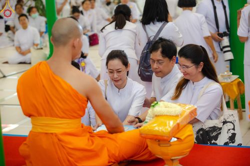 ภาพ No.137784:พิธีอุปสมบทสามเณรอุทิศชีวิต 11 รูป วันวิสาขบูชา พุธที่ 22 พฤษภาคม พ.ศ.2567 ณ อุโบสถ วัดพระธรรมกาย