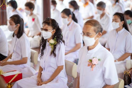 ภาพ No.71586:พระธรรมยาตรา ปฏิบัติศาสนกิจ ทำนุบำรุงศาสนสถาน, ปฏิบัติธรรม ร่วมกับชุมชน,นักเรียนเด็กดีวีสตาร์ และร่วมพิธีทอดผ้าป่าบำรุงศาสนสถาน ในโครงการธรรมยาตรากตัญญูบูชา มหาปูชนียาจารย์ พระมงคลเทพมุนี(สด จนฺทสโร) พระผู้ปราบมาร อนุสรณ์สถาน 7 แห่ง ปีที่ 11 ณ วัดสองพี่น