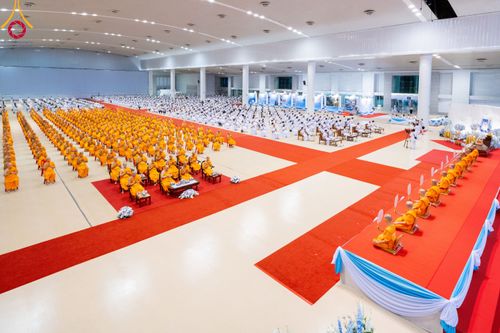 ภาพ No.90656:พิธีบำเพ็ญกุศลสวดพระอภิธรรม อุบาสกถาวร พรหมถาวร (อุบาสกผู้ปั้นพระ) วันอาทิตย์ที่ 15 ตุลาคม พ.ศ. 2566 ณ ห้องแก้วสารพัดนึก 1 สภาธรรมกายสากล วัดพระธรรมกาย จ.ปทุมธานี