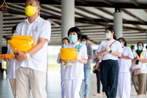 ภาพ No.65590:พิธีปลงผม และพิธีขอขมามอบผ้าไตร นาคธรรมทายาท ในโครงการอุปสมบทบูชาธรรม มหาปูชนียาจารย์ประจำปี 2565 ณ ศูนย์ปฏิบัติธรรมภาคใต้ บางกล่ำ จ.สงขลา วันที่ 19 พฤศจิกายน พ.ศ. 2565