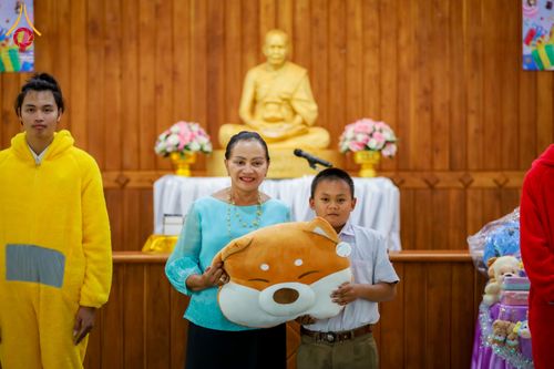 ภาพ No.285503:วันที่ 11 ธันวาคม พ.ศ. 2568  รวมพลังเด็กดี V-Star ผู้นำฟื้นฟูศีลธรรมโลก ประจำปี 2568 จังหวัดแพร่  ณ ธุดงคสถานแพร่ อำเภอวังชิ้น จังหวัดแพร่