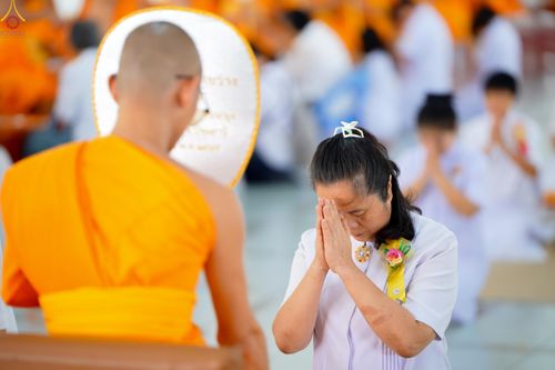 ภาพ No.337496:วันจันทร์ที่ 29 มิถุนายน พ.ศ.2569 (วันพระขึ้น 15 ค่ำ เดือน 8) พิธีบุพเปตพลี ครั้งที่ 184 ณ หอฉันคุณยายอาจารย์ฯ  พิธีสวดธัมมจักกัปปวัตนสูตร ครบ 8,495,000,000 จบ ณ มหาวิหารคด วัดพระธรรมกาย