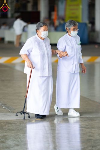 ภาพ No.89916:พิธีปฎิบัติธรรมและพิธีทอดผ้าป่าสมทบกฐินครั้งที่ 3 เนื่องใน 139 ปี วันคล้ายวันเกิดด้วยรูปกายเนื้อ พระมงคลเทพมุนี (สด จนฺทสโร) พระผู้ปราบมาร วันอังคารที่ 10 ตุลาคม พ.ศ. 2566 ณ วัดพระธรรมกาย จ.ปทุมธานี