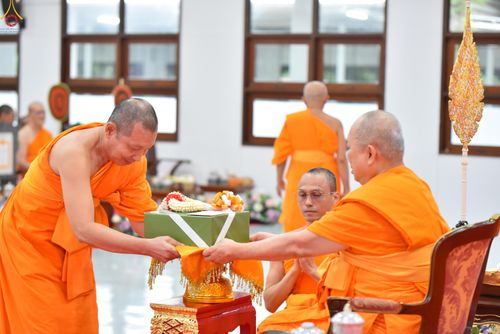 ภาพ No.342980:วันอาทิตย์ที่ 9 สิงหาคม พ.ศ.2569 พิธีมอบพัด ตั้งฐานานุกรม พระราชภาวนาวชิรวิเทศ วิ. ณ ห้องอาคารปลูกศรัทธา 2 วัดพระธรรมกาย