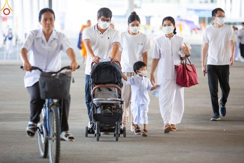 ภาพ No.85033:บรรยากาศการต้อนรับพระสังฆาธิการทั่วประเทศ และพิธีบูชาข้าวพระในวันสมาธิโลก วันอาทิตย์ต้นเดือนที่ 6 สิงหาคม พ.ศ. 2566 ณ สภาธรรมกายสากล วัดพระธรรมกาย