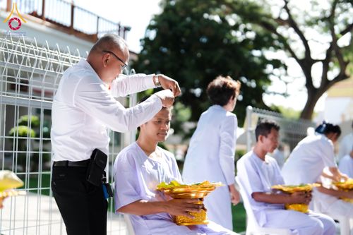 ภาพ No.341236:วันอาทิตย์ที่ 26 กรกฎาคม พ.ศ. 2569 ​โครงการอุปสมบทหมู่บูชาธรรมมหาปูชนียาจารย์ รุ่นที่ ๑ วัดกลางธนรินทร์ ต.บ้านแป้ง อ.พรหมบุรี จ.สิงห์บุรี