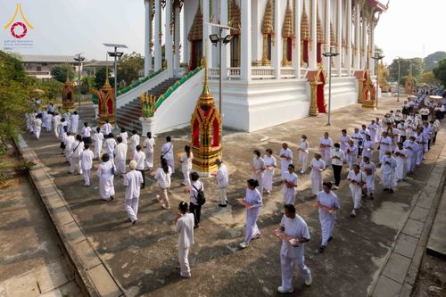 ภาพ No.300340:วันที่ 22 มกราคม พ.ศ. 2569 พิธีทอดผ้าป่าทำนุบำรุงศาสนสถาน ณ วัดรางกำหยาด ต.บางภาษี อ.บางเลน จ.นครปฐม ในโครงการธรรมยาตรา กตัญญูบูชา มหาปูชนียาจารย์ พระมงคลเทพมุนี(สด จนฺทสโร) พระผู้ปราบมาร อนุสรณ์สถาน 7 แห่ง ปีที่ 14