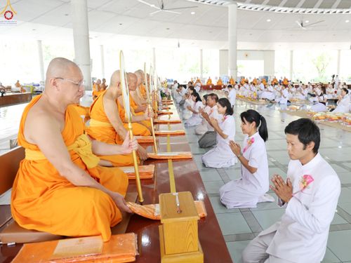 ภาพ No.317589:วันพฤหัสบดีที่ 2 เมษายน พ.ศ.2569 พิธีบุพเปตพลี ครั้งที่ 180 ณ หอฉันคุณยายอาจารย์ฯ วัดพระธรรมกาย