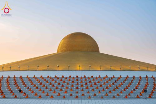 ภาพ No.312036:วันอังคารที่ 3 มีนาคม พ.ศ.2569 พิธีเวียนประทักษิณและจุดมาฆประทีป ณ ลานธรรมพระมหาธรรมกายเจดีย์ วัดพระธรรมกาย