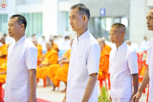ภาพ No.327030:วันอาทิตย์ที่ 3 พฤษภาคม พ.ศ.2569 พิธีขอขมาอุบาสกบวชอุทิศชีวิต ณ ห้องแก้วสารพัดนึก 1 วัดพระธรรมกาย