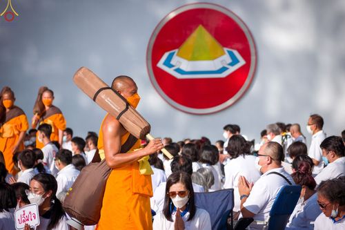 ภาพ No.70669:พิธีต้อนรับพระธรรมยาตรา ในโครงการธรรมยาตรากตัญญูบูชา มหาปูชนียาจารย์ พระมงคลเทพมุนี(สด จนฺทสโร) พระผู้ปราบมาร อนุสรณ์สถาน 7 แห่ง ปีที่ 11 วันที่ 14 มกราคม พ.ศ. 2566 ณ อนุสรณ์สถานลำดับที่ 3 สถานที่เกิดในเพศสมณะ วัดสองพี่น้อง อ.สองพี่น้อง จ.สุพรรณบุรี