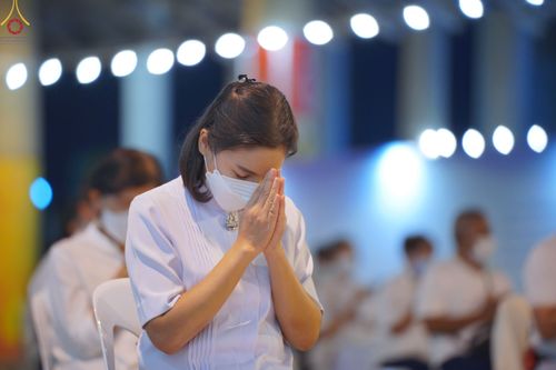 ภาพ No.72860:พิธีฉลองชัยสวดมนต์บทธรรมจักร 5,045,000,114 จบ เนื่องในวันคล้ายวันเกิด ครบรอบ 114 ปี คุณยายมหารัตนอุบาสิกาจันทร์ ขนนกยูง ณ วัดพระธรรมกาย จ.ปทุมธานี วันที่ 19 มกราคม พ.ศ. 2566