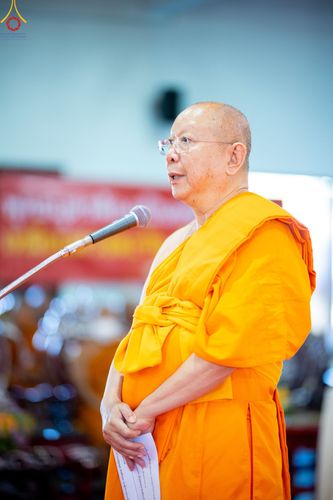 ภาพ No.83176:พิธีถวายสังฆทาน 323 วัด 4 จังหวัดชายแดนภาคใต้ ปีที่ 19 ครั้งที่ 163 พิธีมอบกองทุนหนุนแรงใจช่วยครูใต้ ปีที่ 16 ครั้งที่ 128  และพิธีทำบุญอุทิศส่วนกุศลให้ผู้วายชนม์ ในวันเสาร์ที่ 8 กรกฎาคม พ.ศ. 2566 ณ หอประชุม อาคารพระสุทธิสมณวัตรานุสรณ์   วัดมุจลินทวาปีวิ