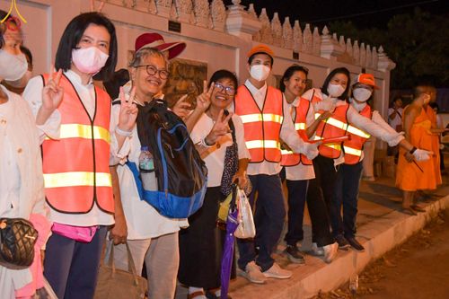 ภาพ No.115826:V.15 สามัคคี การเตรียมงาน เก็บงาน การรับบุญของเจ้าหน้าที่หน่วยงานต่างๆ เพื่อโครงการธรรมยาตรา กตัญญูบูชามหาปูชนียาจารย์ พระมงคลเทพมุนี (สด จนฺทสโร) พระผู้ปราบมาร อนุสรณ์สถาน 7 แห่ง ปีที่ 12 ระหว่างวันที่ 2 - 31 มกราคม พ.ศ.2567