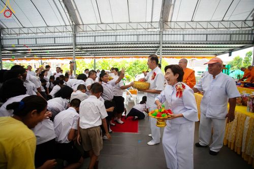 ภาพ No.94726:พิธีทอดกฐินสามัคคี สร้างกุฏิสงฆ์หลังแรก ณ ศูนย์ปฏิบัติธรรมและอบรมเยาวชนเมืองยะลา (ถนนเวฬุวัน ซอยเศรษฐี) วันที่ 15 พฤศจิกายน พ.ศ. 2566