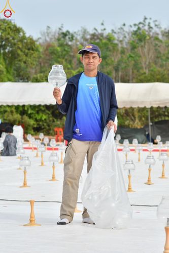 ภาพ No.128689:V.33 รวมพลังเพื่อบางกล่ำ การเตรียมงานของเจ้าหน้าที่หน่วยงานต่างๆ เพื่องานธรรมยาตราอัญเชิญพระบรมสารีริกธาตุ ประดิษฐาน ณ มหารัตนเจดีย์สิริปทุมสวรรค์ (เจดีย์อริยพุทธะ 5 พระองค์) ศูนย์ปฏิบัติธรรมภาคใต้ อ.บางกล่ำ จ.สงขลา ระหว่างวันที่ 9-10 มีนาคม พ.ศ. 2567