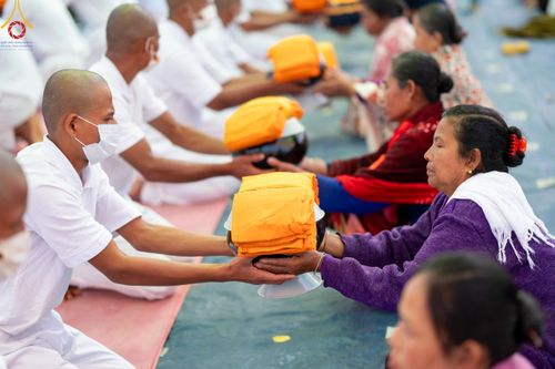 ภาพ No.130330:Photo Story ปฐมบรรพชาชาวพุทธมาร์มา Episode 3/5 วันที่ 9 กุมภาพันธ์ พ.ศ. 2567 ในโครงการบรรพชาสามเณร ครั้งแรกของชาวพุทธมาร์มา บังกลาเทศ ณ วัดธัมจักร อรัญกุฏิ เมืองรัมการ์ คาร์กาชารี บังกลาเทศ