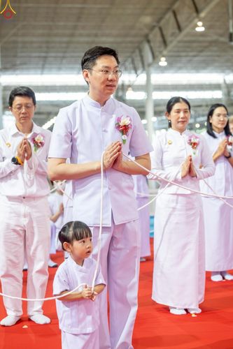 ภาพ No.240254:วันอาทิตย์ที่ 24 สิงหาคม พ.ศ. 2568 งานบุญวันอาทิตย์ พิธีจุดเทียนใจ ไฟนิรันด์ อนันตชัย ณ วัดพระธรรมกาย จ.ปทุมธานี