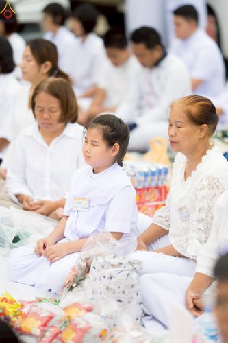 ภาพ No.241938:วันอาทิตย์ที่ 31 สิงหาคม พ.ศ. 2568 พิธีทำบุญแด่คณะสงฆ์ 122 รูป ฉลอง 121 ปี อำเภอคลองหลวง จ.ปทุมธานี เพื่อนำส่งช่วยเหลือคณะสงฆ์ 323 วัด 4 จังหวัดชายแดนภาคใต้ และช่วยเหลือประชาชนจากเหตุปะทะ แนวชายแดนไทย-กัมพูชา ณ บริเวณหน้าที่ว่าการอำเภอคลองหลวง 