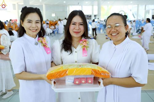 ภาพ No.238007:วันเสาร์ที่ 9 สิงหาคม พ.ศ. 2568 (วันพระ ขึ้น 15 ค่ำ เดือน 9) พิธีบุพเปตพลี ครั้งที่ 168 ร่วมอุทิศบุญแด่หมู่ญาติที่ล่วงลับไปแล้ว และสืบทอดอายุพระพุทธศาสนา ณ หอฉันคุณยายอาจารย์ฯ วัดพระธรรมกาย