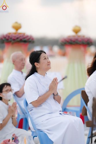 ภาพ No.129397:พิธีประดิษฐานพระบรมสารีริกธาตุ ณ มหารัตนะเจดีย์สิริปทุมสวรรค์ ศูนย์ปฏิบัติธรรมภาคใต้ อ.บางกล่ำ จ.สงขลา วันที่ 10 มีนาคม พ.ศ.2567