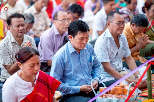 ภาพ No.257559:วันที่ 17 ตุลาคม พ.ศ. 2568 พิธีทอดกฐินสมทบวัดกัลยาณมิตรต่างประเทศ  บูชาธรรม 81 ปี หลวงพ่อธัมมชโย ณ ศูนย์ปฏิบัติธรรมไมตรีปูร์ เมืองคาร์การชารี ประเทศบังกลาเทศ 